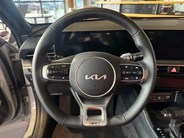 2025 Kia K5 GT-Line - Photo 26