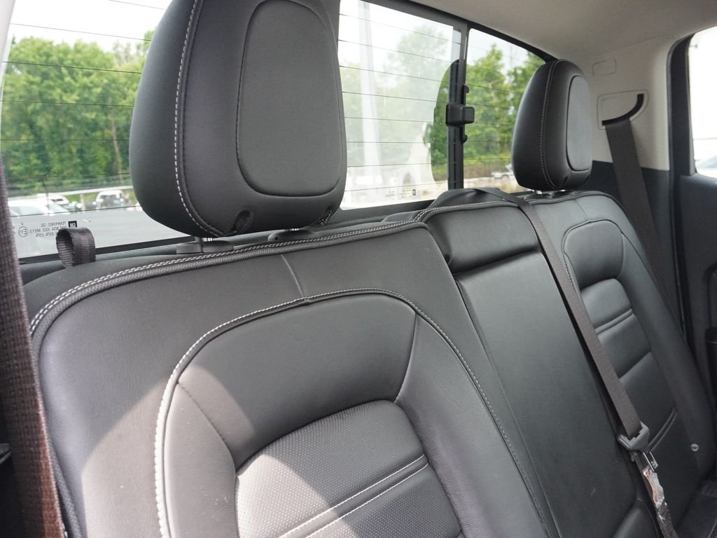 Used 2022 Black GMC Denali image 28