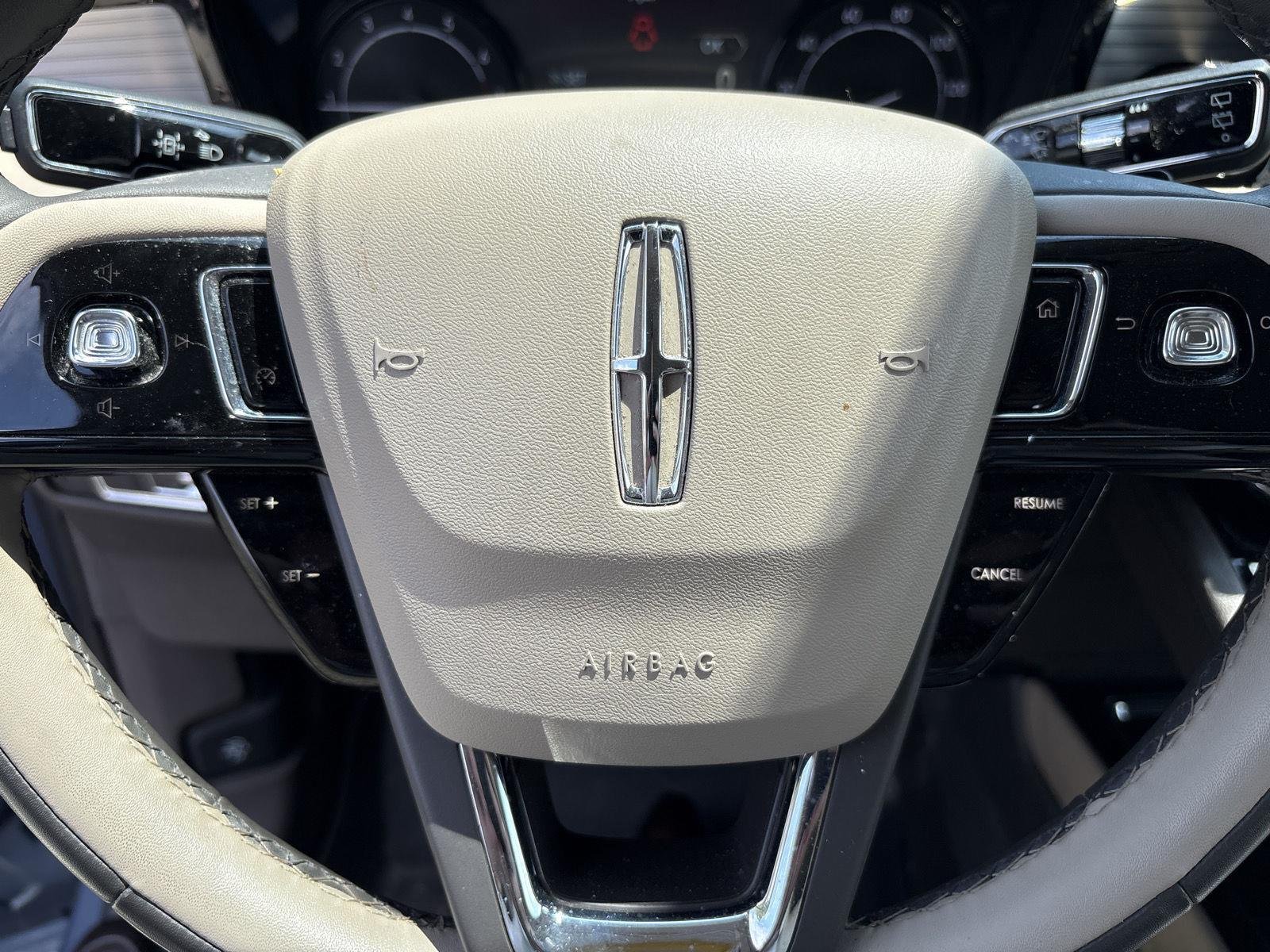 Used 2022 Ocean Drive Blue Metallic Tinted Clearciat Lincoln Standard image 10