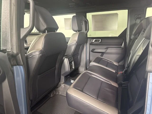 New 2025 Azure Gray Metallic Tri-Coat Ford Outer Banks image 13