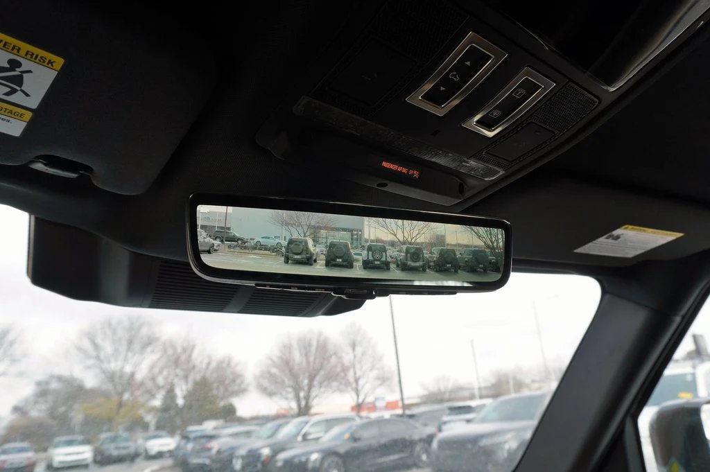 Certified Used 2026 White Land Rover X-Dynamic SE image 21