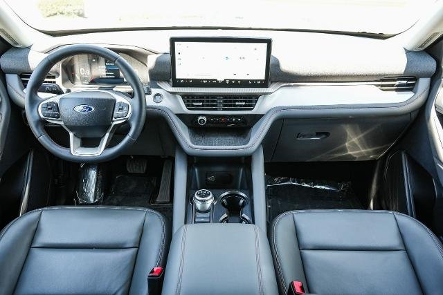 Used 2026 Gray Metallic Ford  image 12
