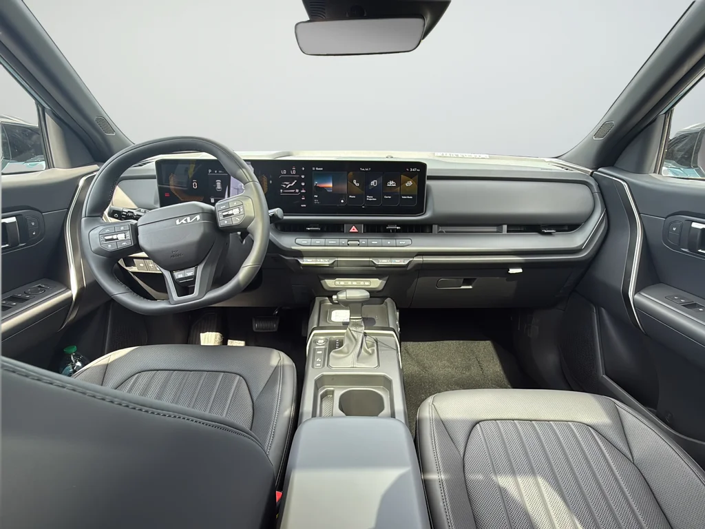 New 2027 Frost Blue Kia X-Line SX image 18