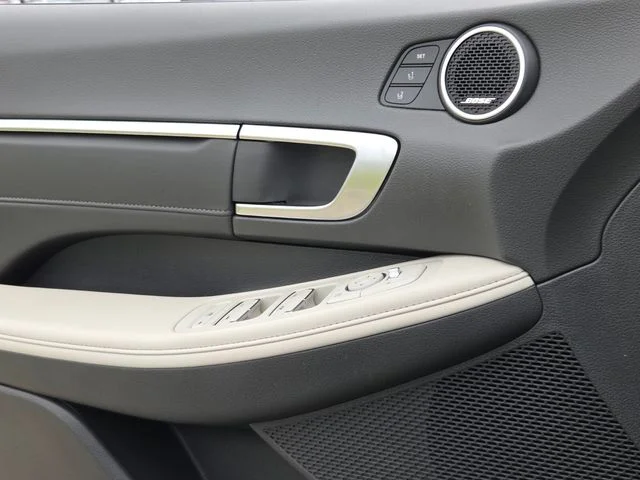Used 2022 Gray Hyundai Limited image 27