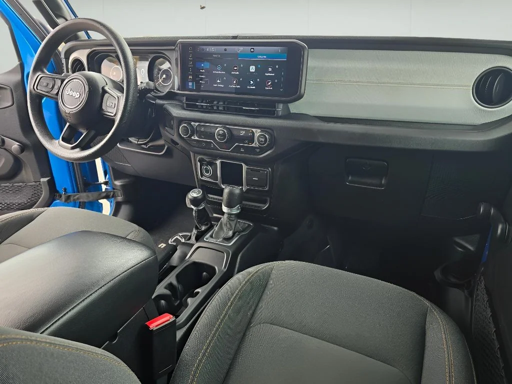 Used 2024 Hydro Blue Pearlcoat Jeep Sport image 13