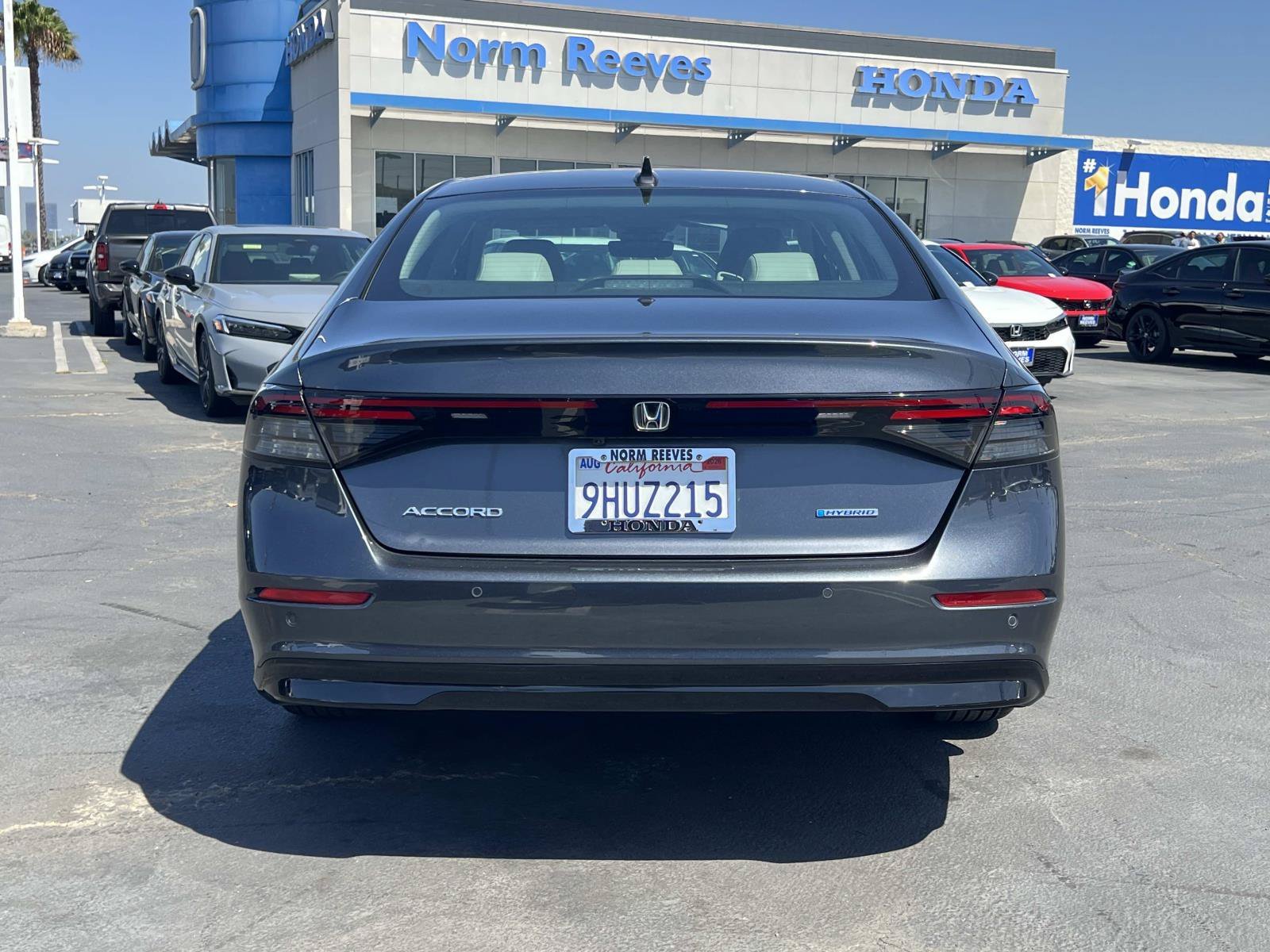 Used 2023 Meteorite Gray Metallic Honda EX-L image 24