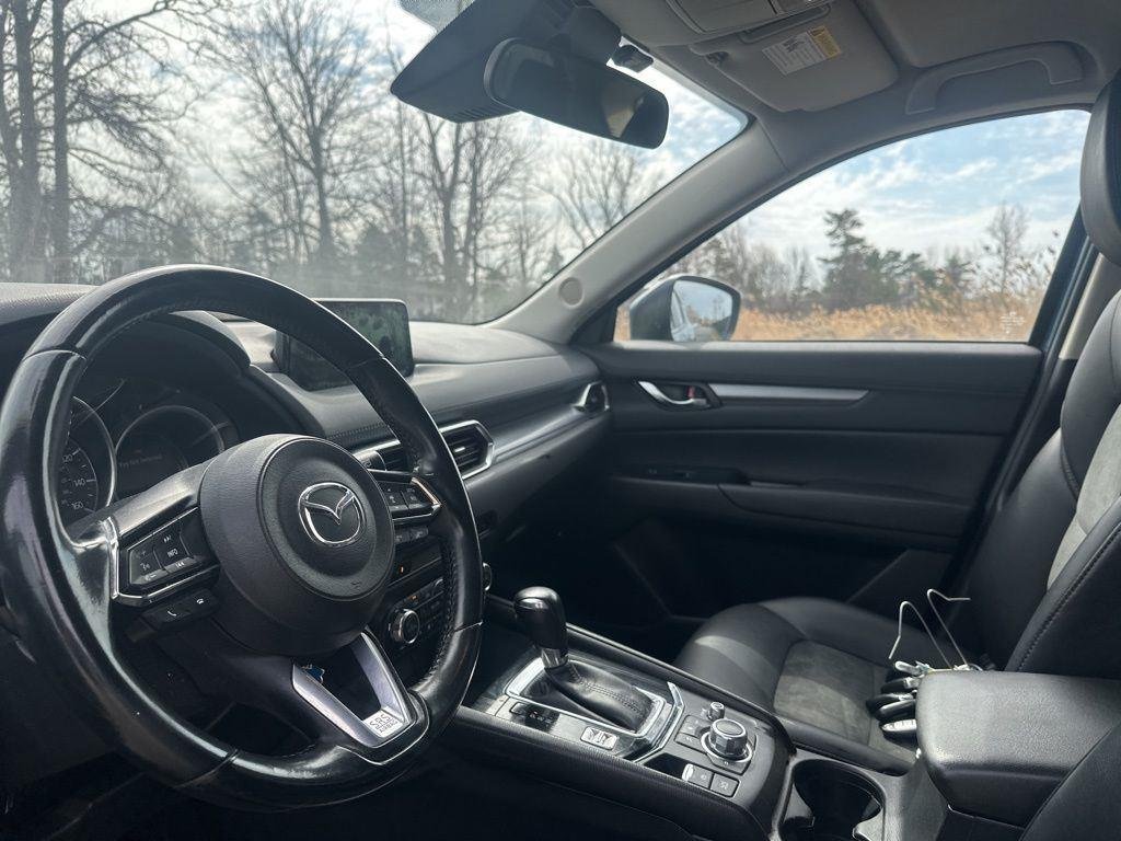 Used 2018 Eternal Blue Mica Mazda Touring image 9