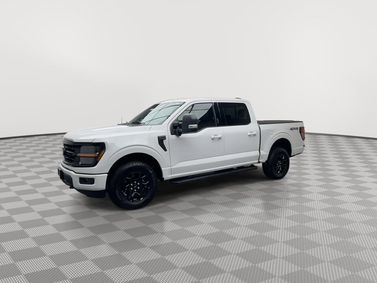 Used 2024 Oxford White Ford XLT image 39