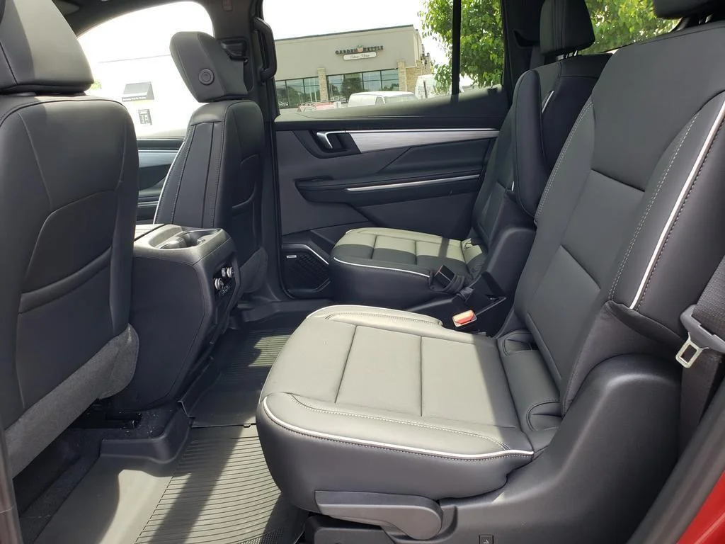 2026 Buick Enclave Preferred - Photo 11