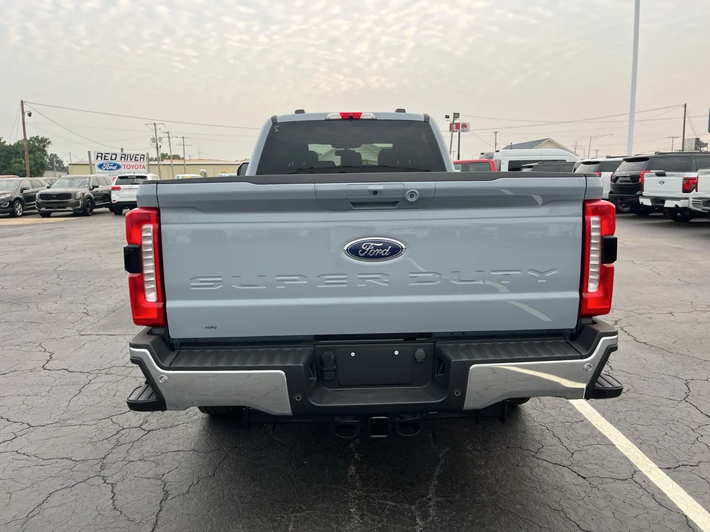 2026 Ford F-250 Super Duty Lariat - Photo 6
