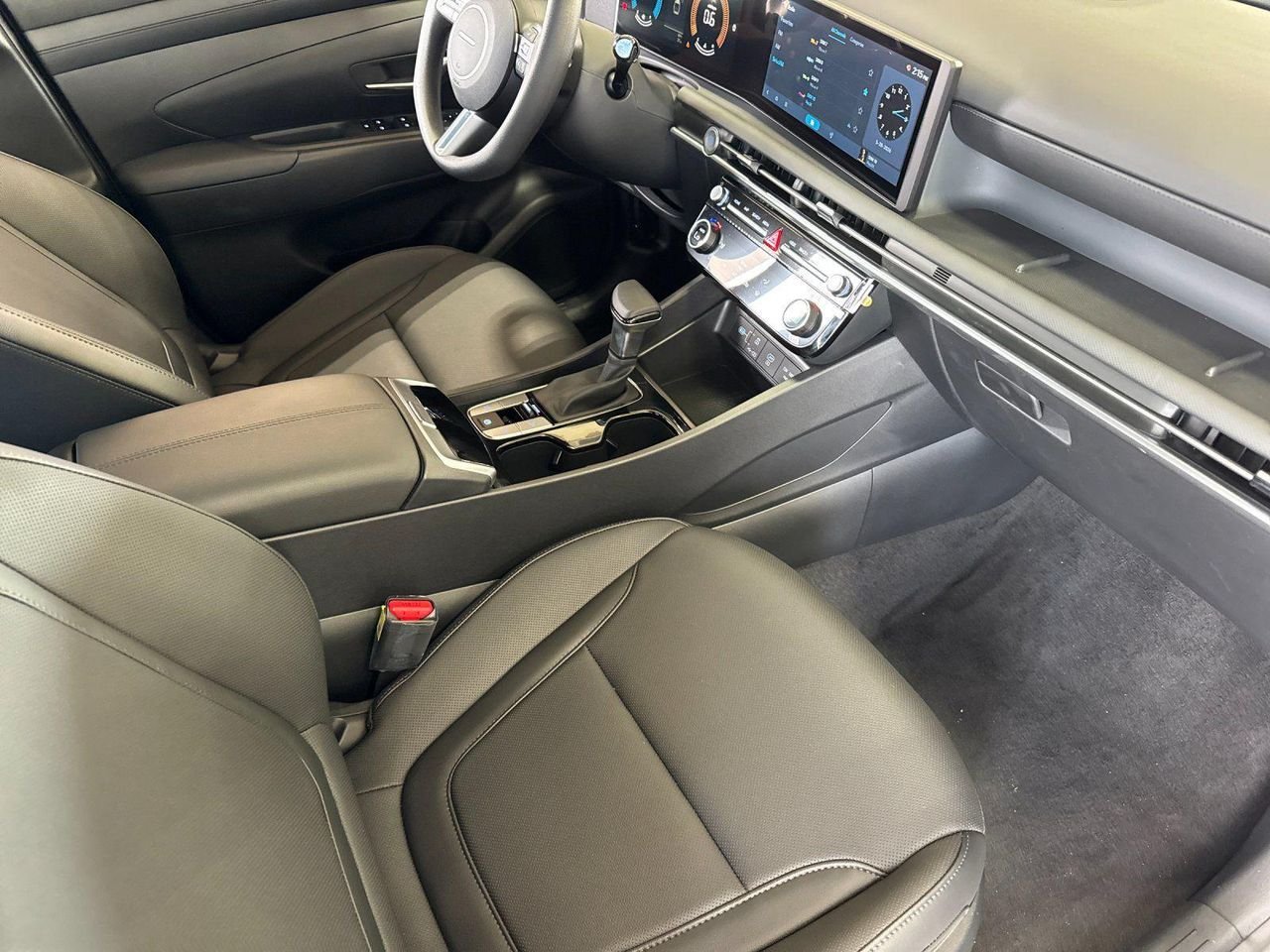 2026 Hyundai Santa Cruz SEL - Photo 14