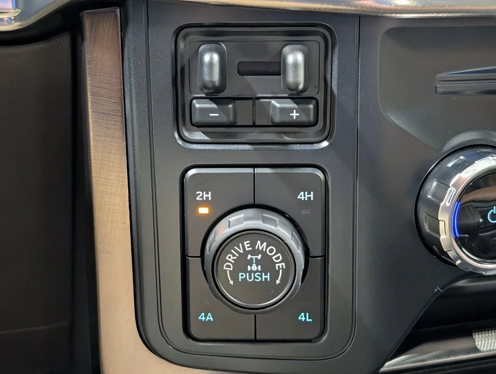 New 2026 Carbonized Gray Metallic Ford King Ranch® image 8