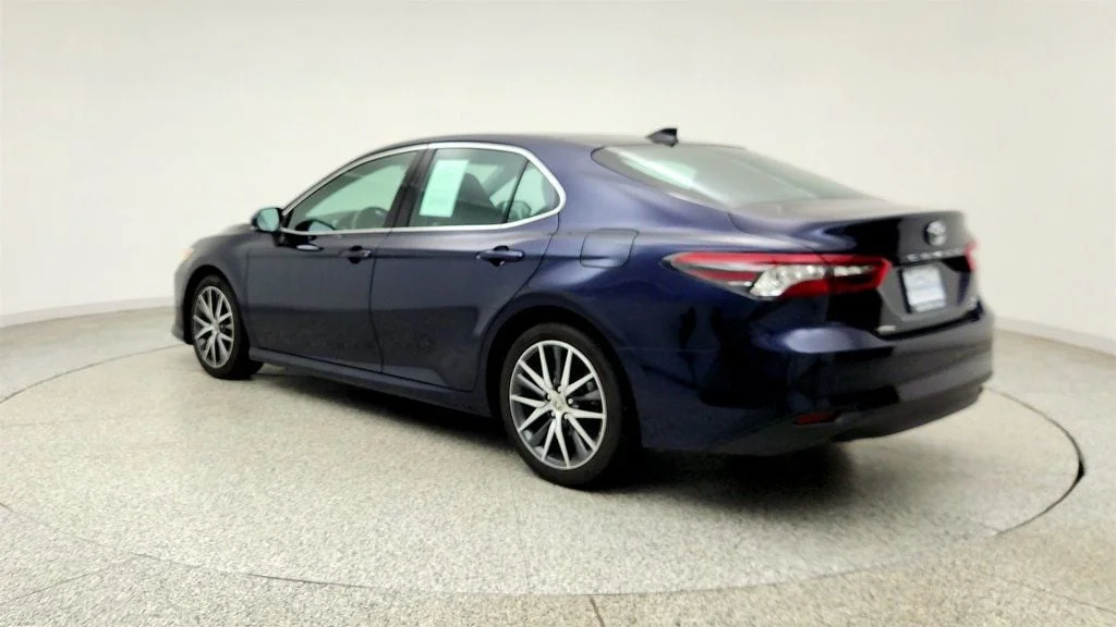 Used 2022 Blueprint Toyota XLE Automatic AWD w/ Nav Upgrade & Panoramic Glass Roof image 7