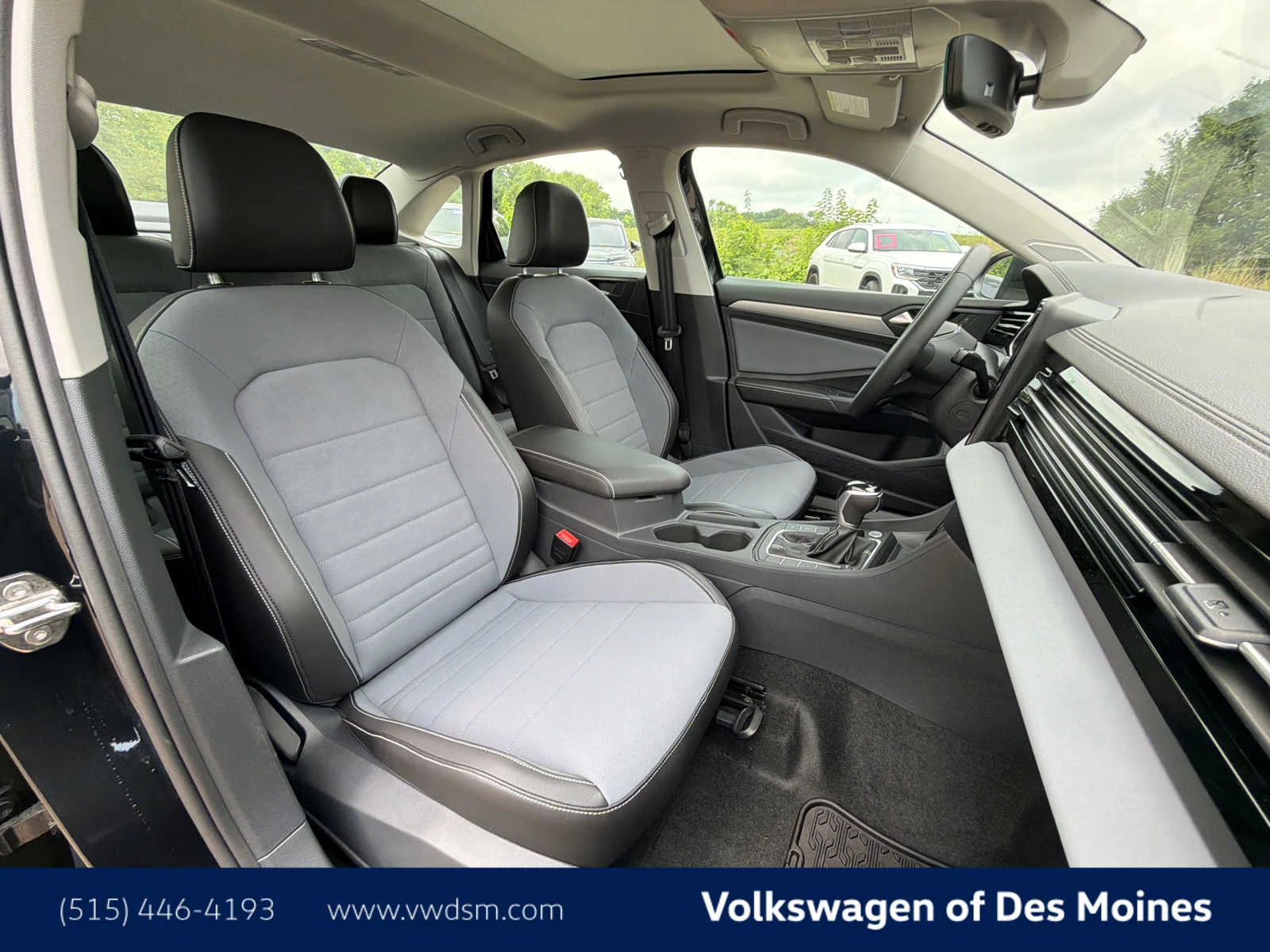 New 2026 Deep Black Pearl Volkswagen SE image 13