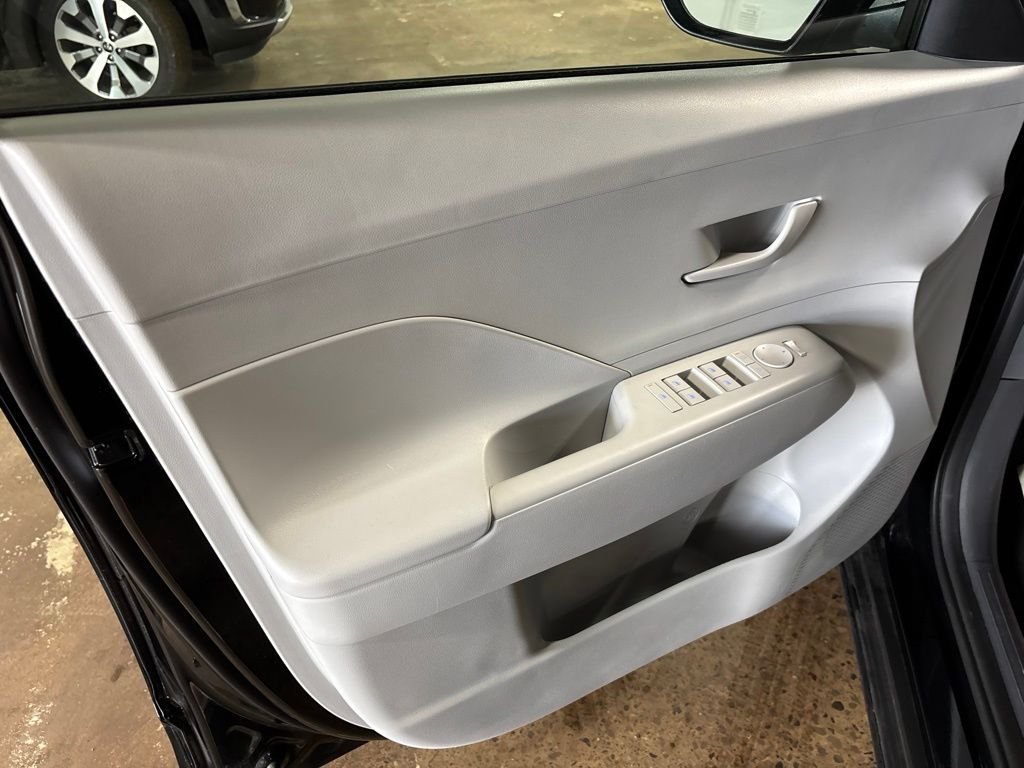 Used 2026 Black Hyundai SE image 18