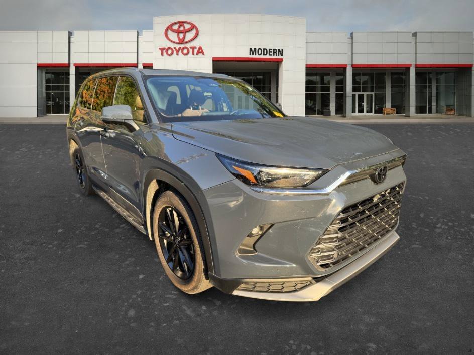 Used 2024 Cloud Toyota Hybrid MAX Platinum image 3