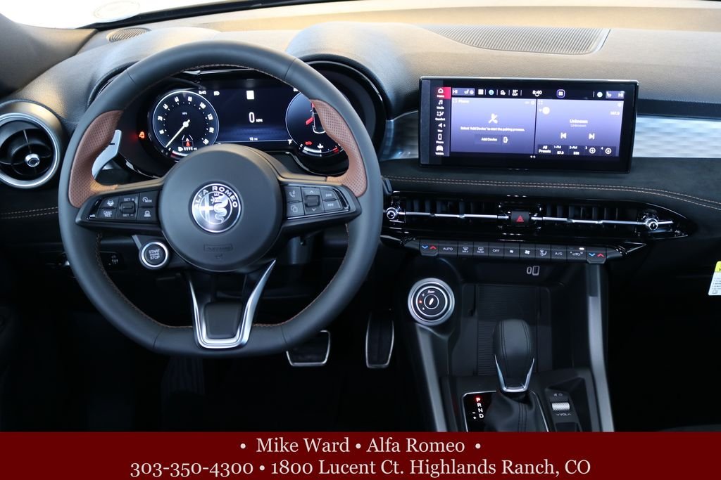 New 2025 Alfa Black Exterior Paint Alfa Romeo Intensa image 7