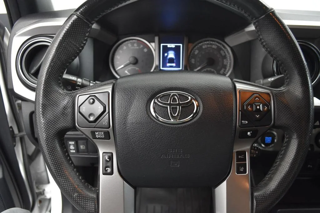 Used 2018 Super White Toyota Limited image 12