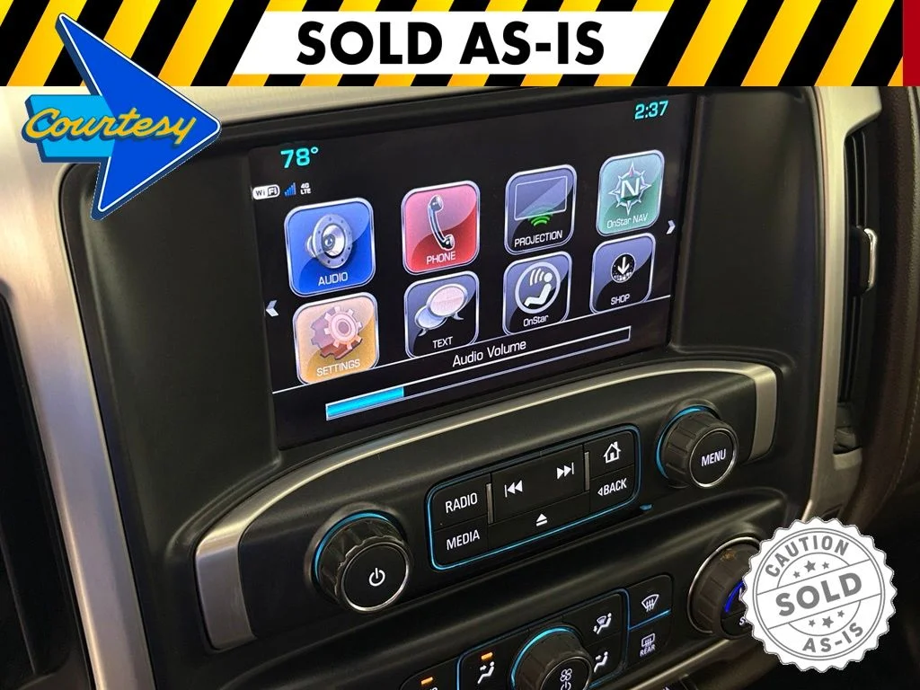 Used 2017 White GMC SLT image 26