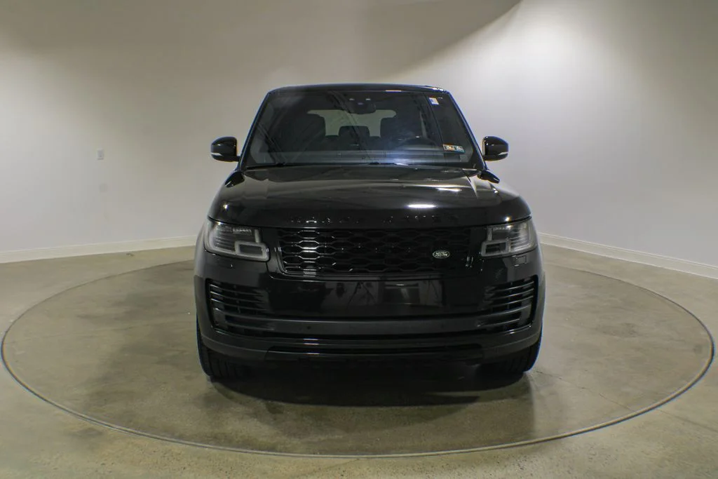 Used 2018 Santorini Black Metallic Land Rover 3.0L V6 Supercharged HSE image 8