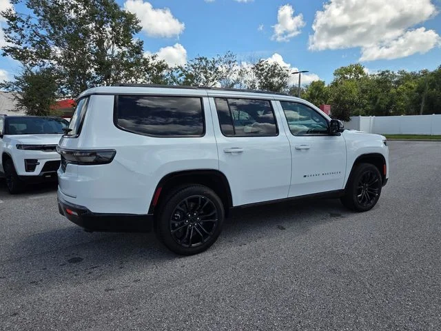 New 2026 Bright White Clear-Coat Exterior Paint Jeep Summit Obsidian image 11