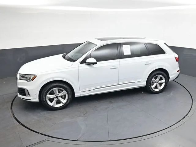 Used 2023 White Audi 55 Premium image 29