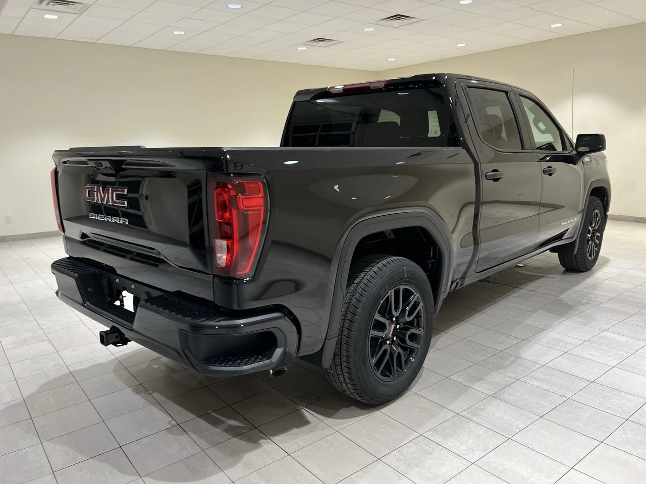 2026 GMC Sierra 1500 Pro - Photo 42