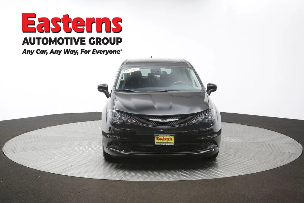 Used 2024 Black Chrysler LX image 53