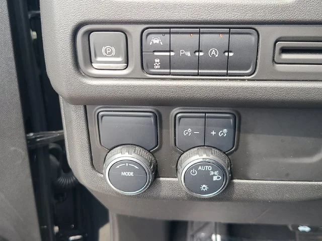 Used 2023 BLACK Chevrolet LS image 27
