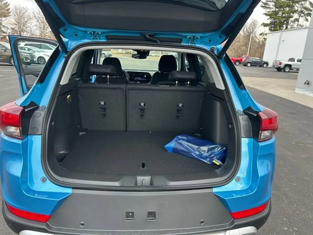 New 2026 Marina Blue Metallic Chevrolet LT image 24