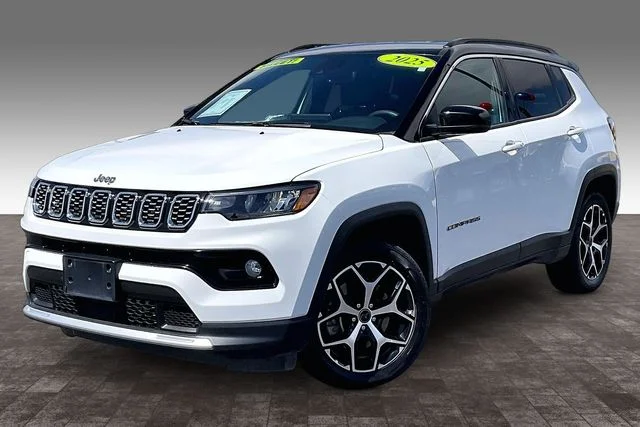 2025 Jeep Compass Limited 4X4's photo