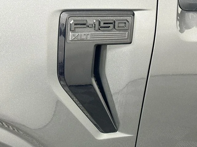 New 2026 Gray Ford XLT image 27