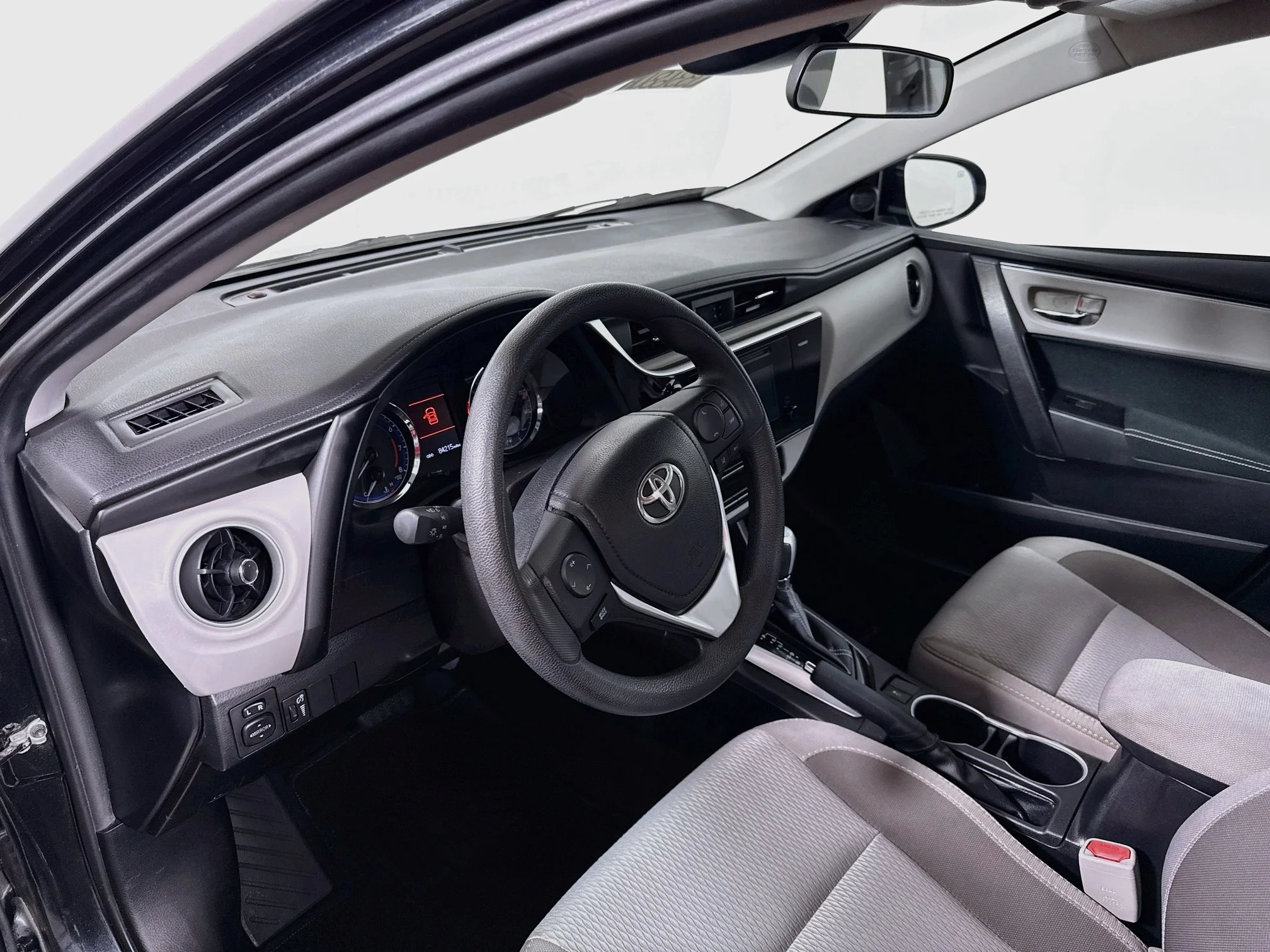 Used 2017 Black Sand Pearl Toyota LE image 9