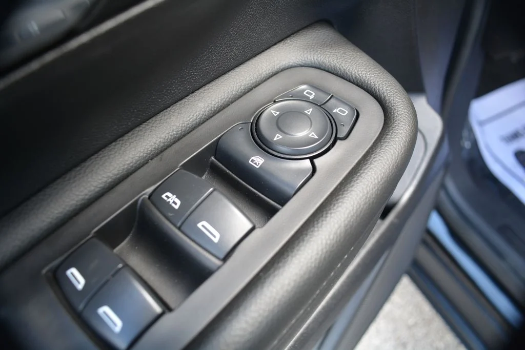 Used 2024 Black GMC SLE image 8