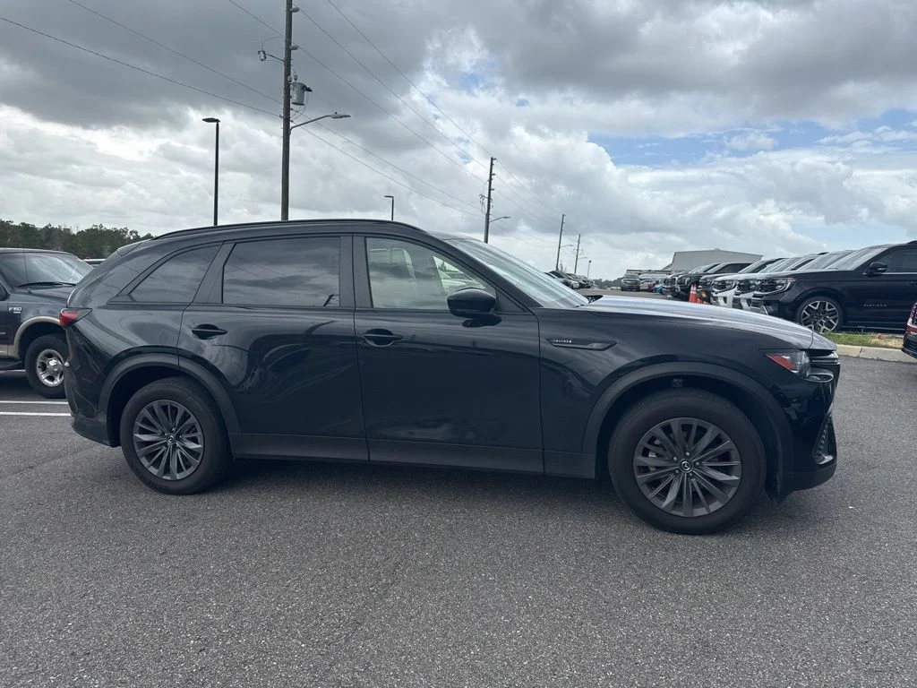 2025 Mazda CX-70 3.3 Turbo Preferred AWD's photo