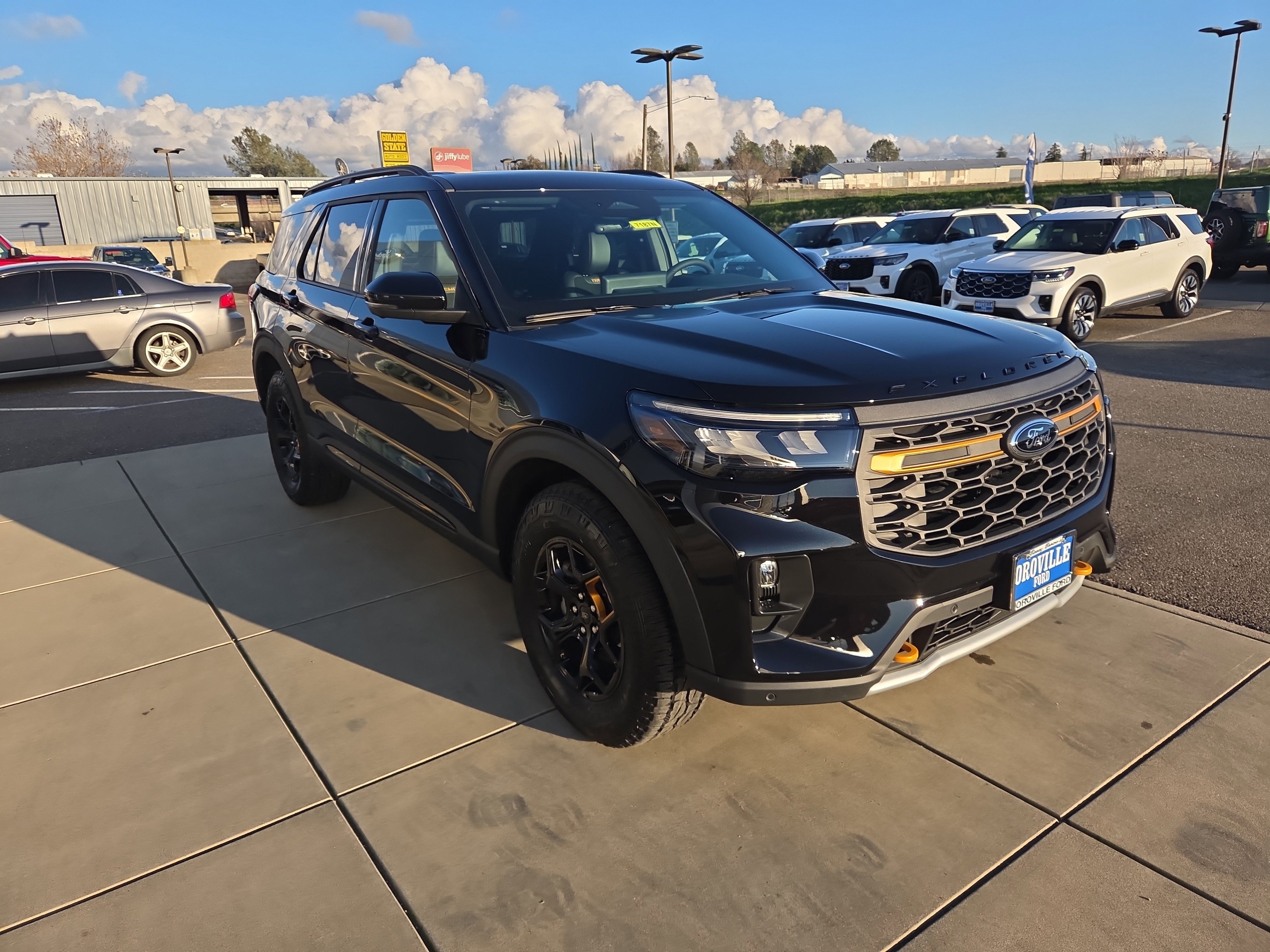 New 2026 Agate Black Metallic Ford Tremor® image 7