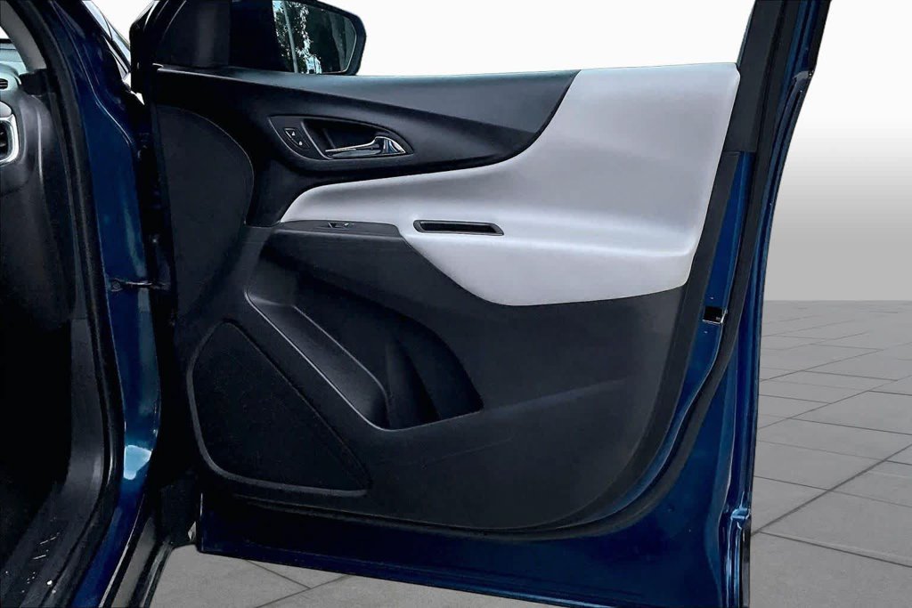Used 2020 Blue Chevrolet LT image 27