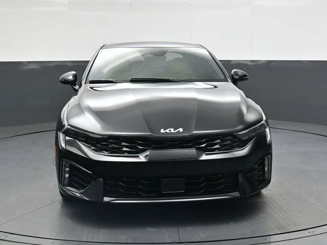 Used 2026 Aurora Black Kia GT image 10