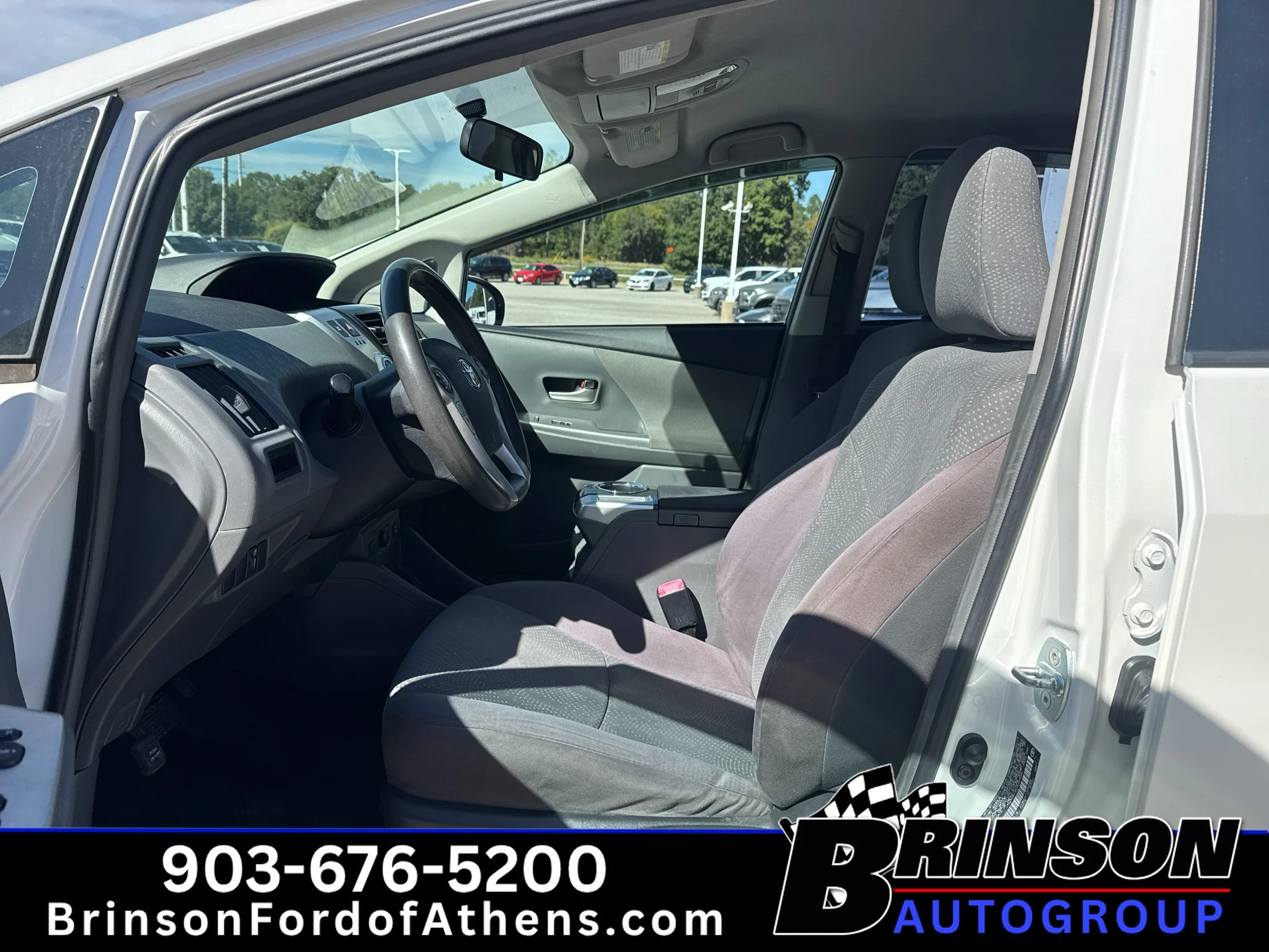 Used 2013 Blizzard Pearl Toyota Two image 14
