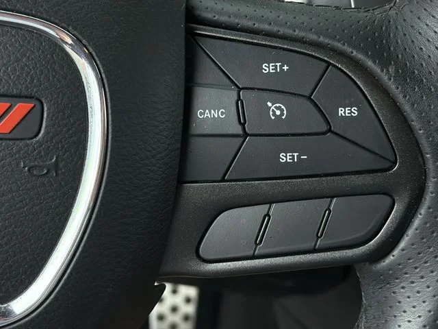 Used 2022 Purple Dodge R/T Scat Pack image 31