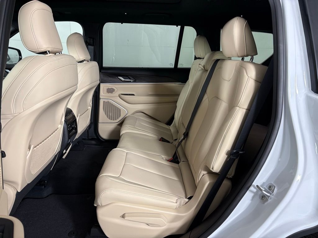 2025 Jeep Grand Cherokee L Limited - Photo 38