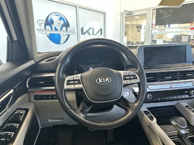 Certified Used 2021 White Kia SX image 20
