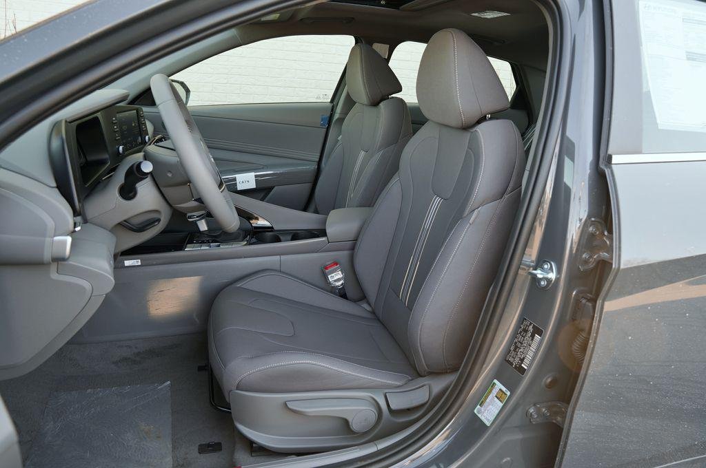New 2026 Ecotronic Gray Hyundai SEL Sport Premium image 8