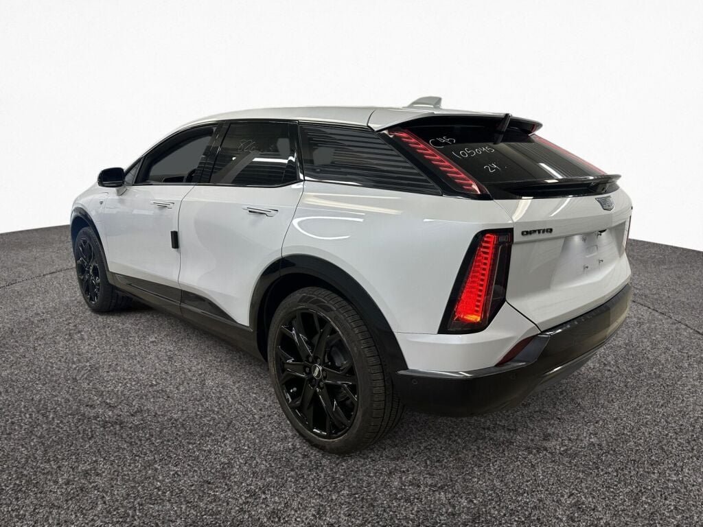 2027 Cadillac OPTIQ Premium Sport - Photo 23