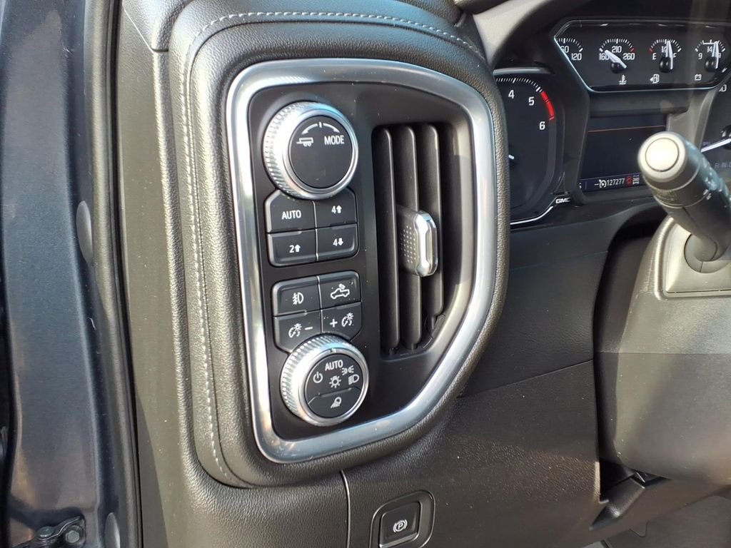 Used 2021 Dark Sky Metallic GMC SLT image 24