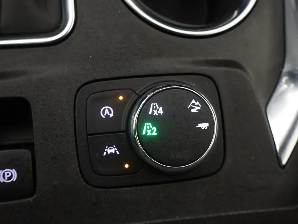 Used 2023 Black Chevrolet LT image 50
