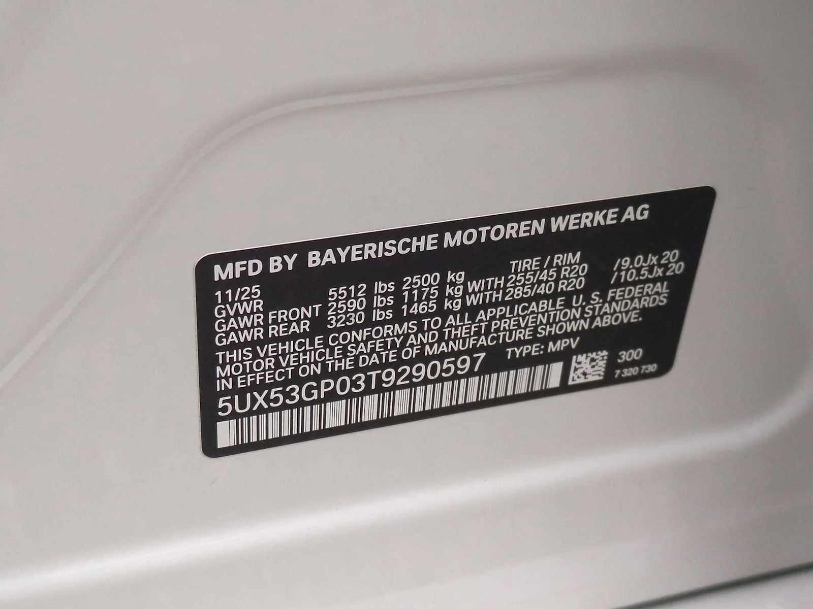 New 2026 Alpine White BMW 30 xDrive image 36