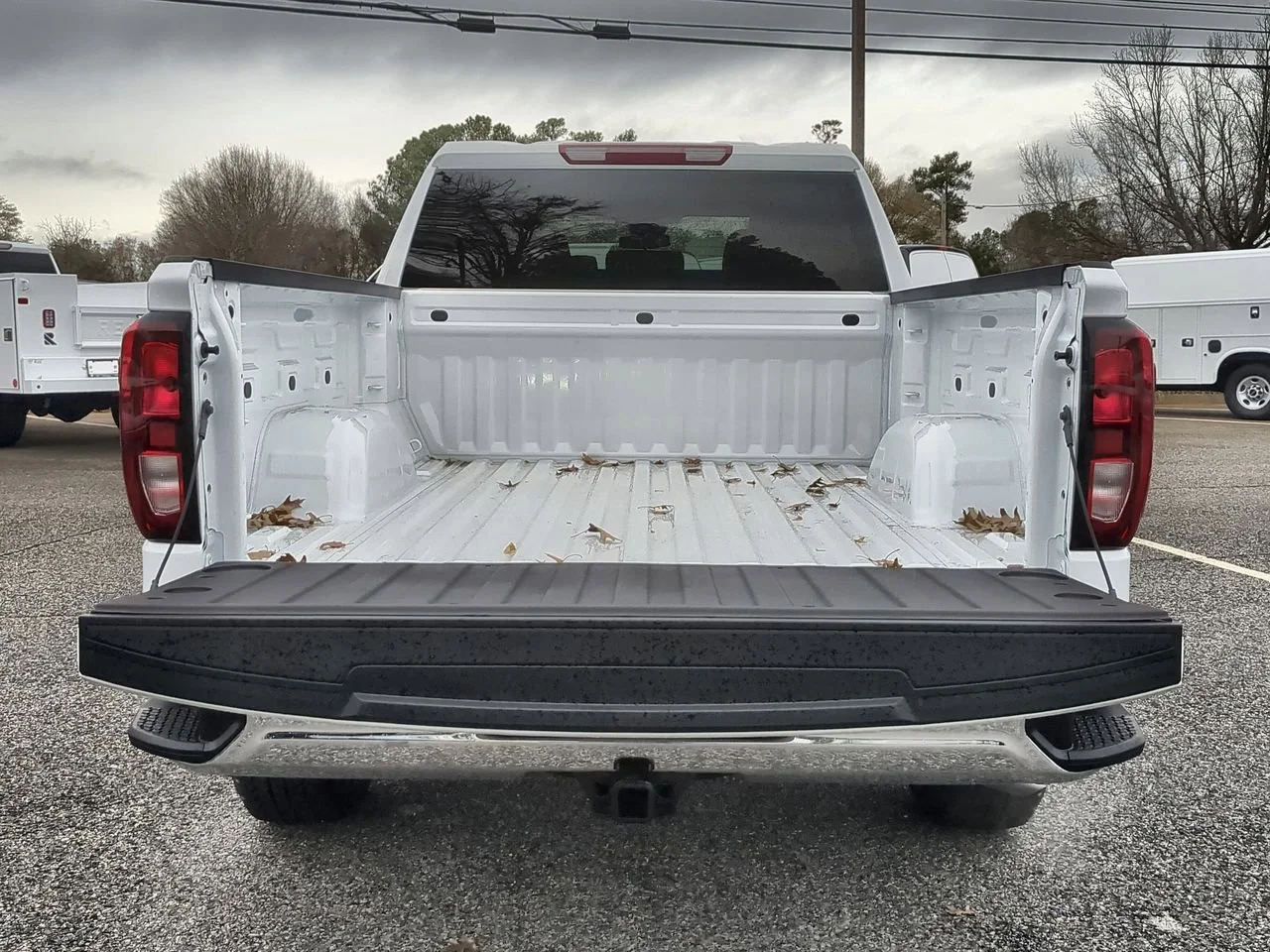 New 2026 Summit White GMC Pro image 24