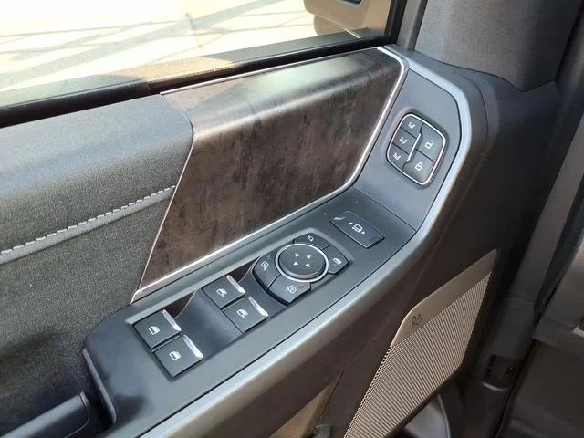 Used 2025 Black Ford Lariat image 19
