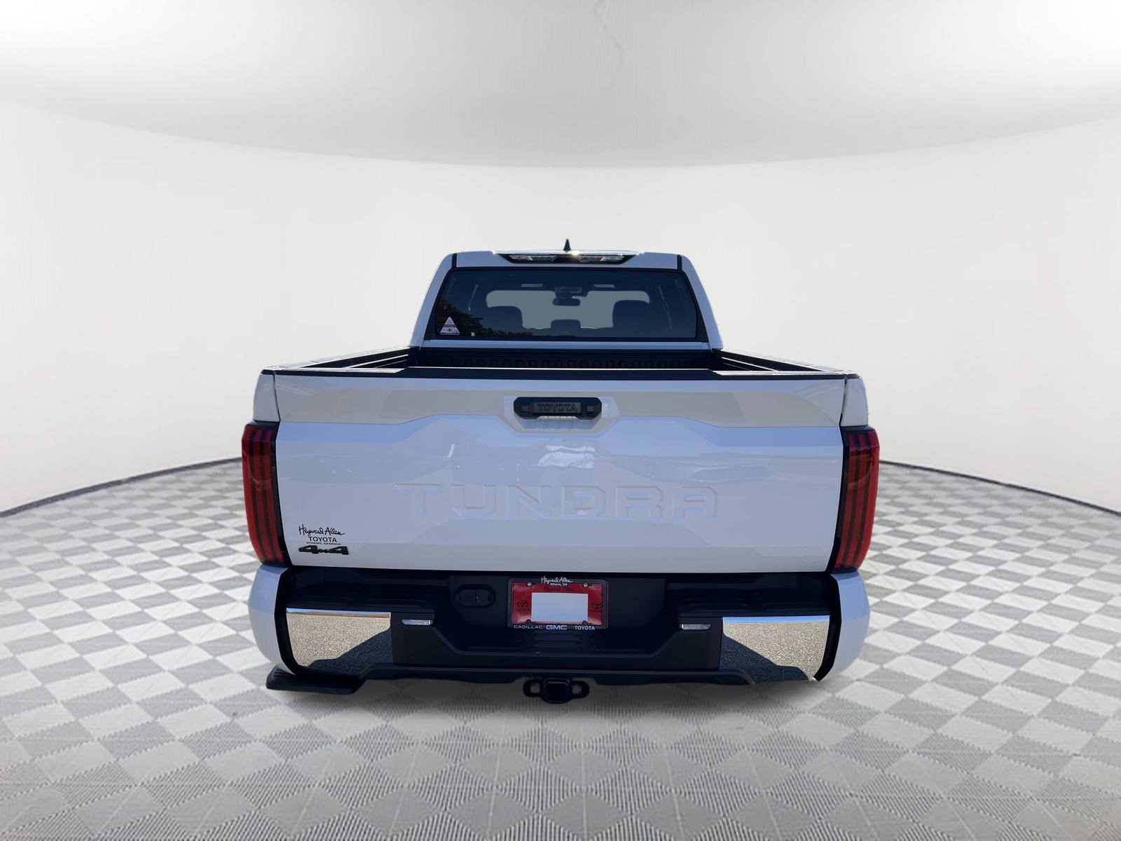 2026 Toyota Tundra SR5 - Photo 6
